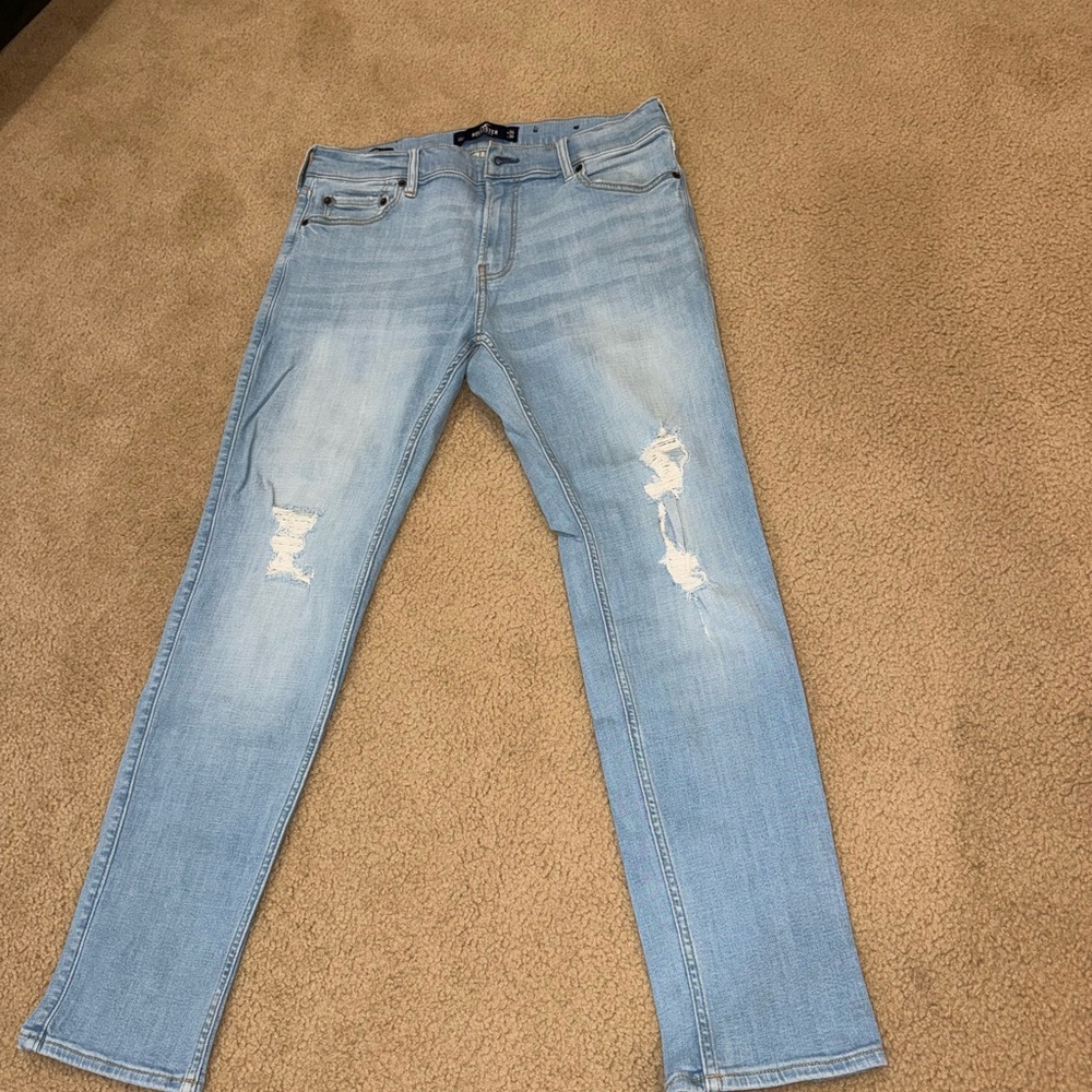 Men’s Light Blue Distressed Jeans